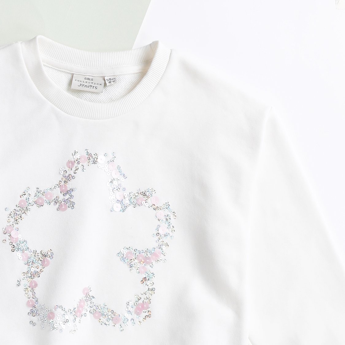 Juniors Floral Sequinned Round Neck Sweatshirt with Long Sleeves