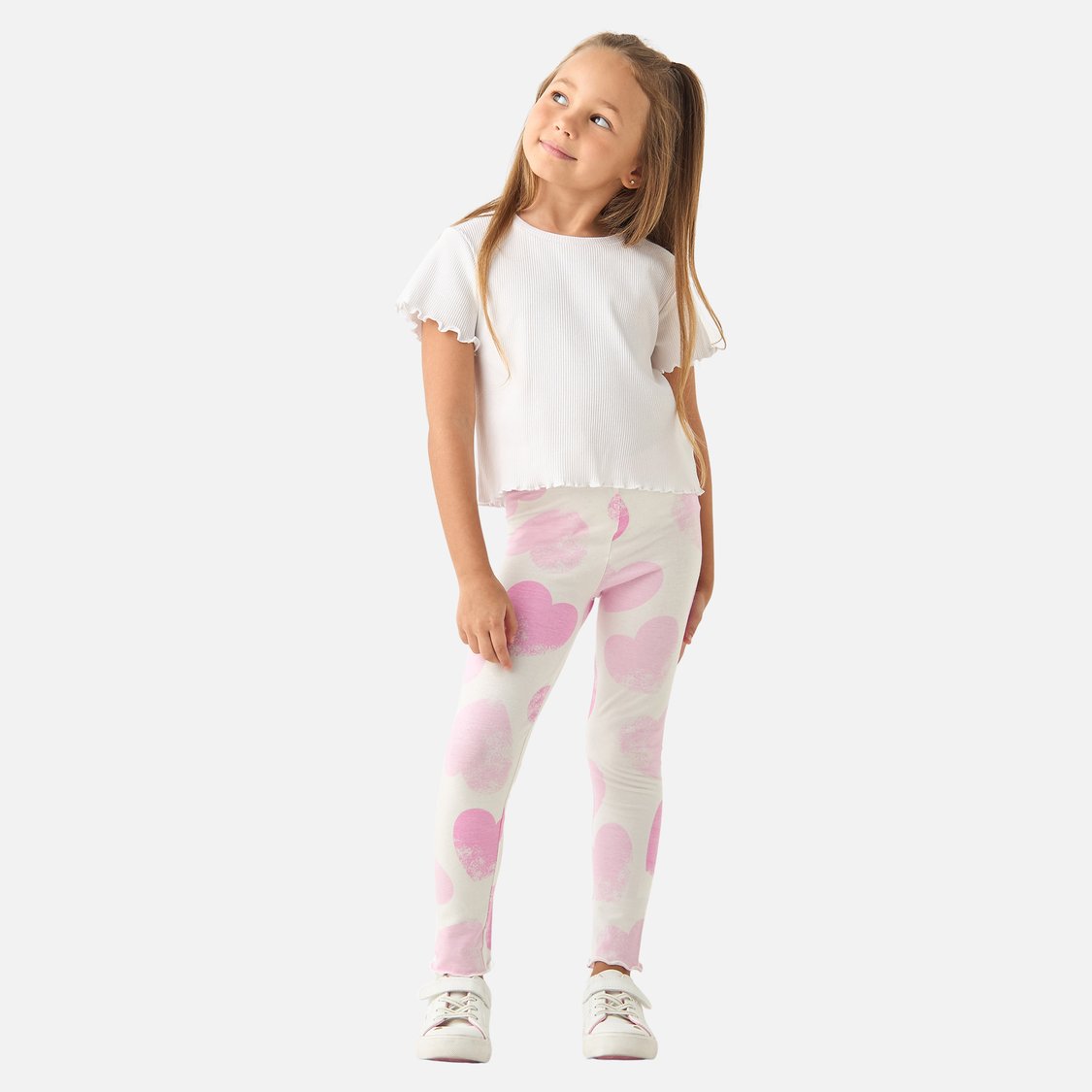 Juniors Ribbed T-shirt with Lettuce Hem and Crew Neck