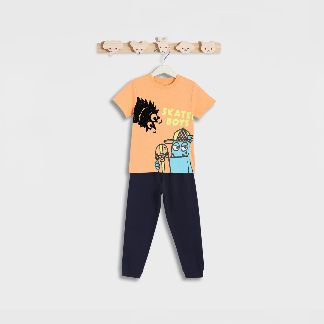 Juniors Graphic Print Short Sleeve T-shirt and Pyjama Set