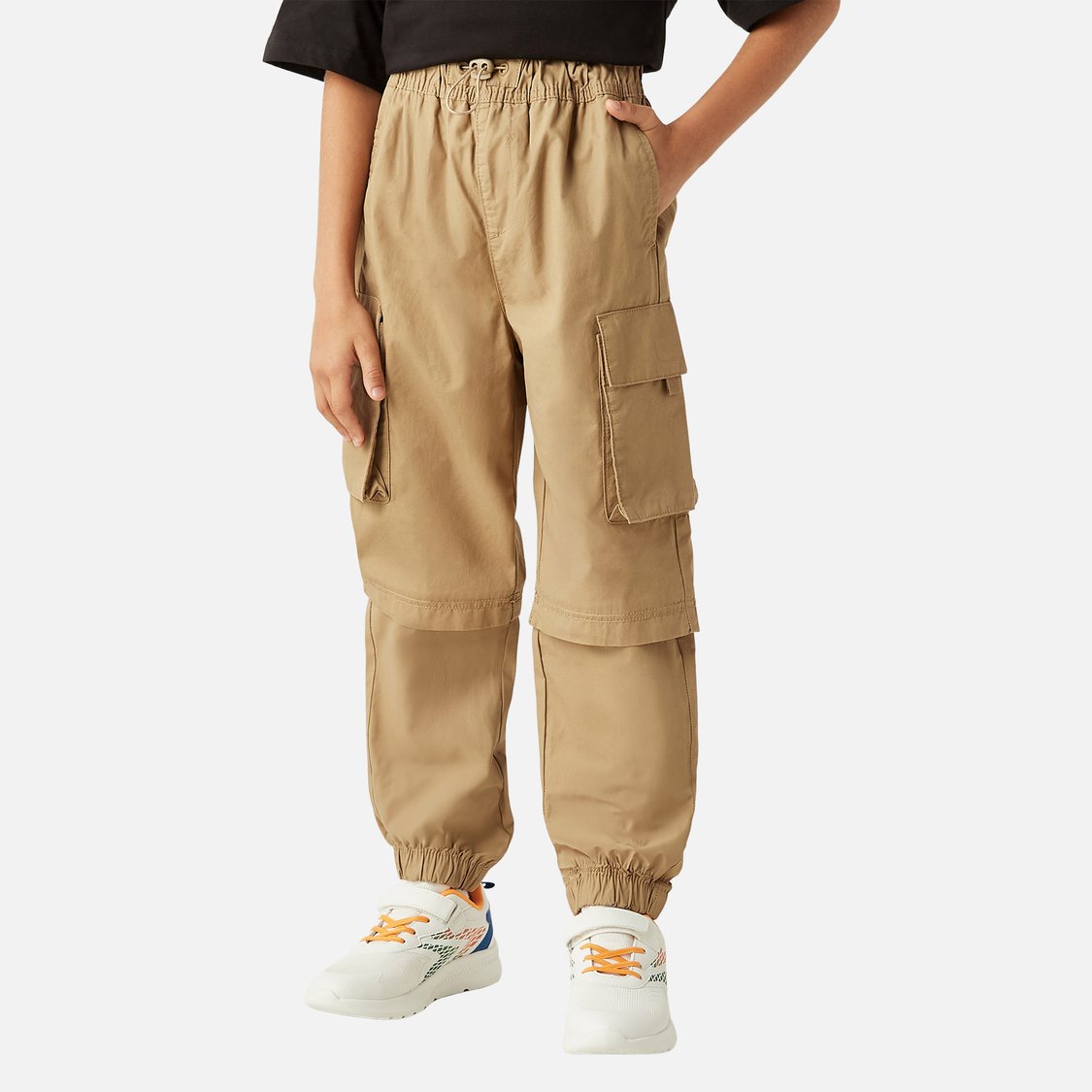 Juniors Solid Cargo Joggers with Drawstring Closure