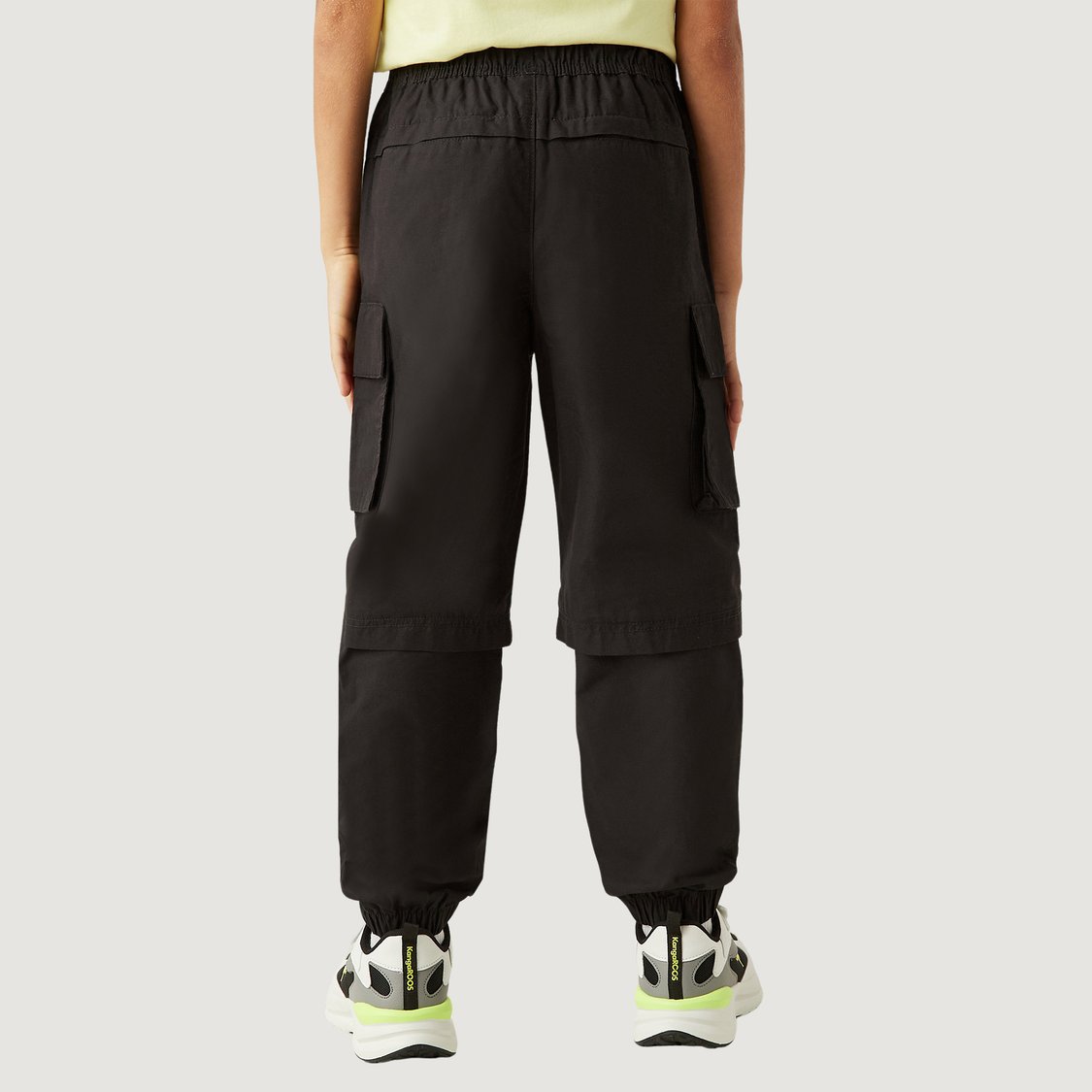 Juniors Solid Cargo Joggers with Drawstring Closure