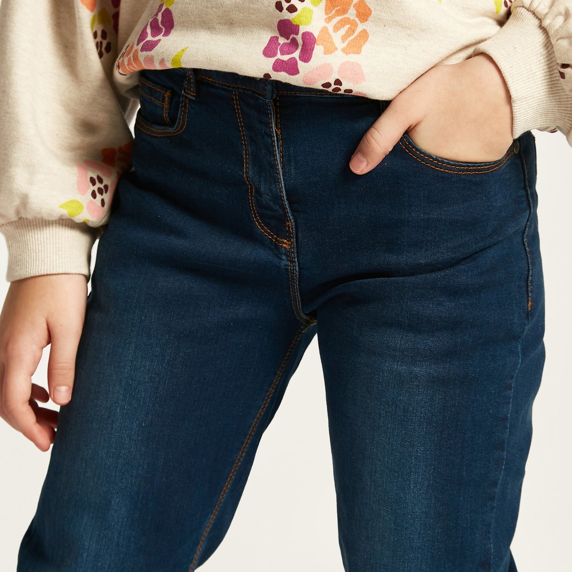 Juniors Girls' Straight Fit Jeans
