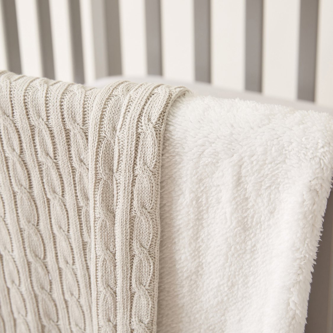 Juniors Textured Blanket - 76x100 cm
