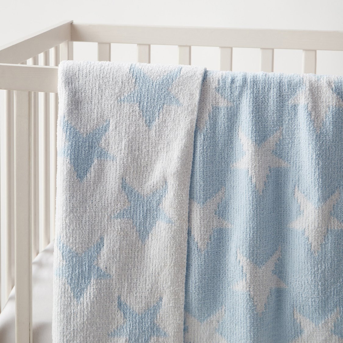 Juniors All-Over Star Print Blanket - 75x100 cm