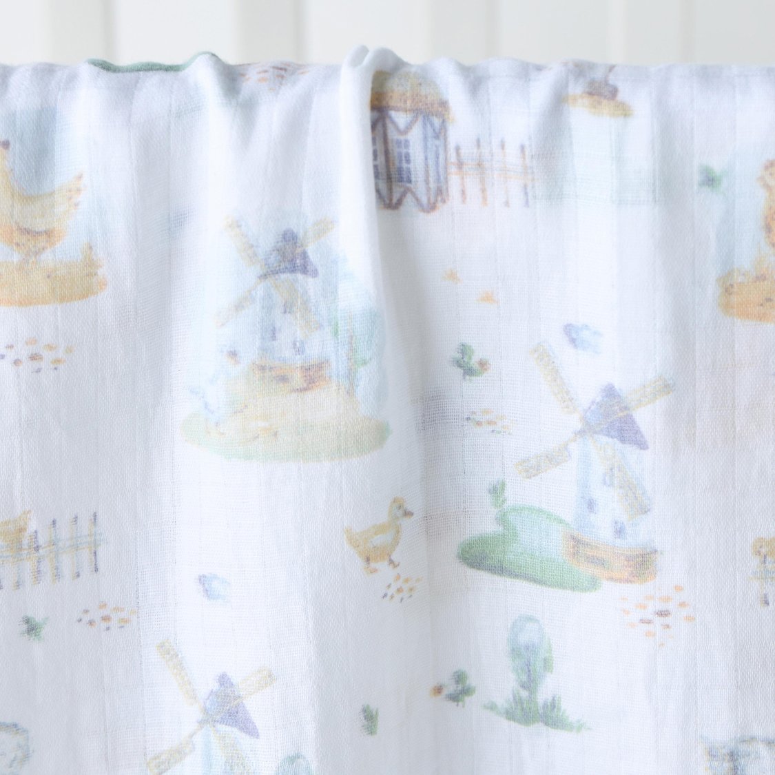 Giggles Printed Muslin Swaddle Blanket - 120x120 cm