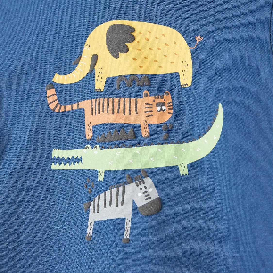 Juniors Graphic Print T-shirt with Snap Closure and Short Sleeves