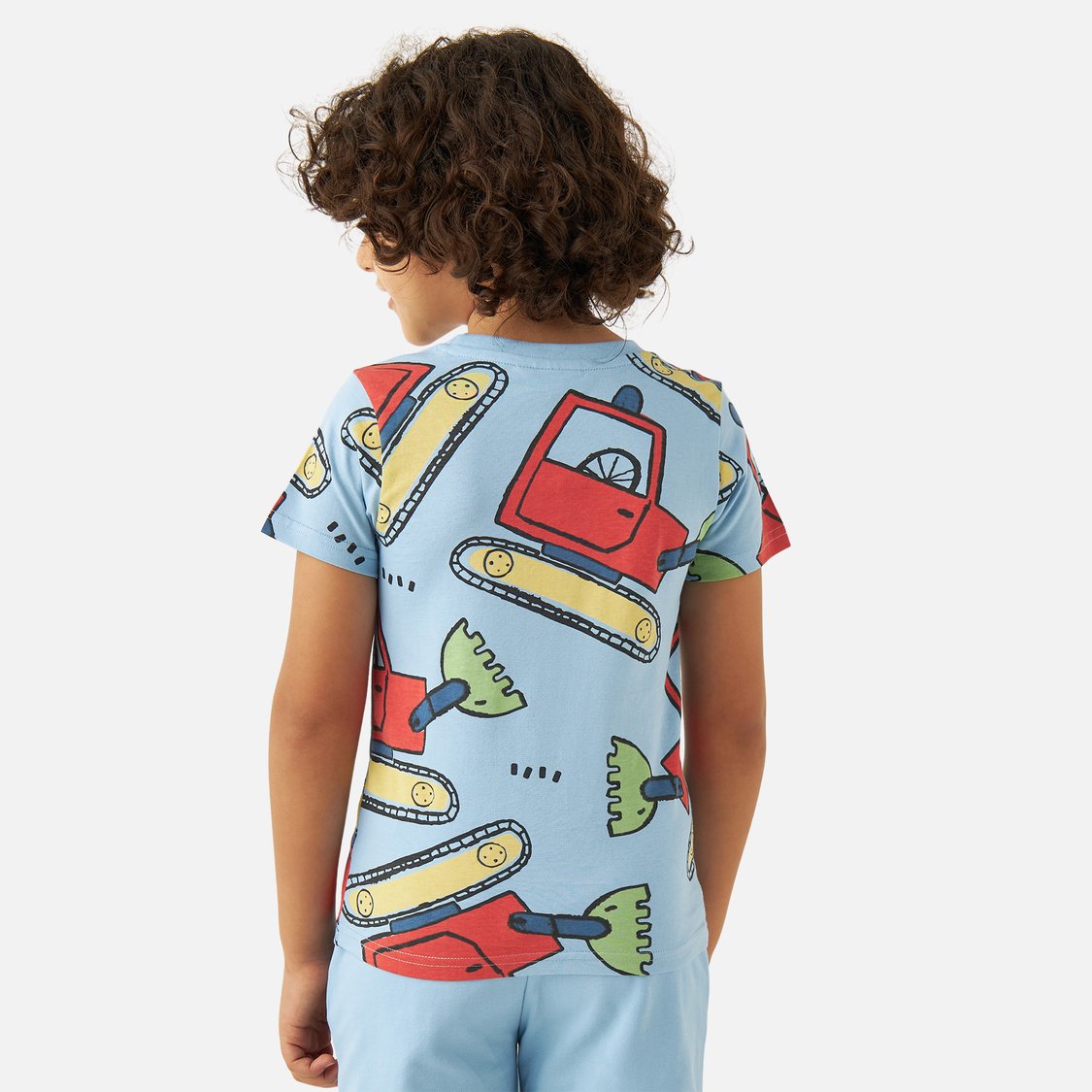 Juniors All-Over Vehicle Print T-shirt with Crew Neck and Short Sleeves