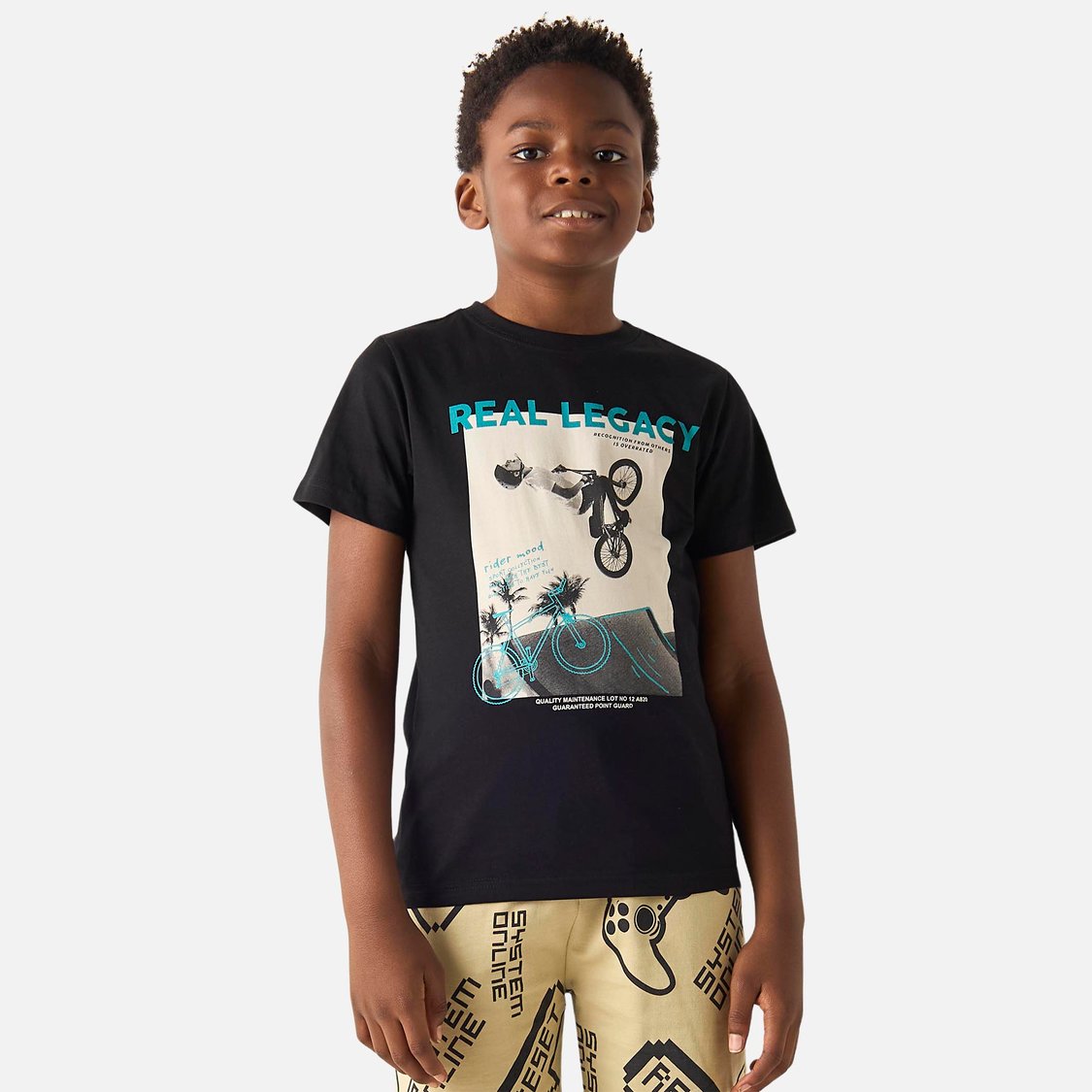 Juniors Graphic Print T-shirt with Crew Neck and Short Sleeves
