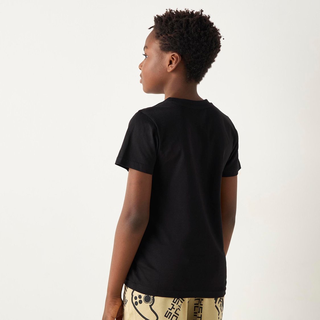 Juniors Graphic Print T-shirt with Crew Neck and Short Sleeves