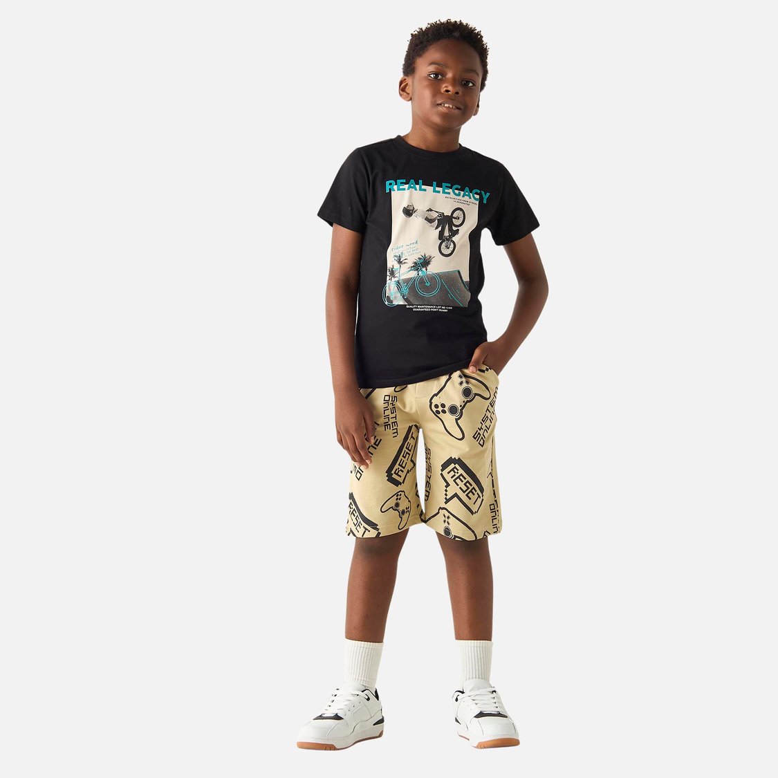 Juniors Gamer Print Shorts with Drawstring Closure
