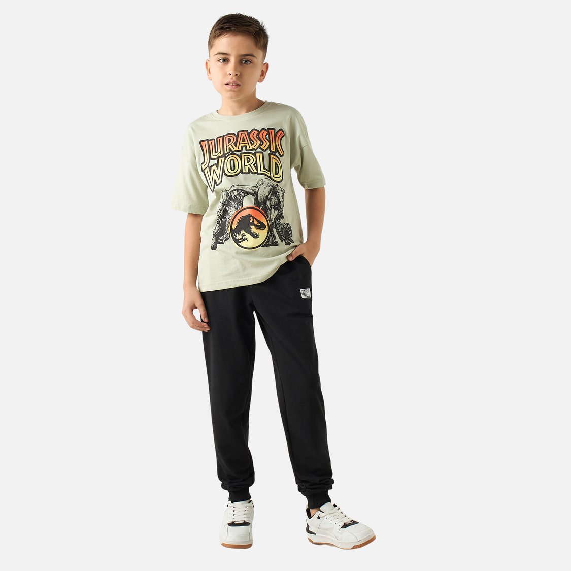 Juniors Solid Joggers with Drawstring Closure and Pockets