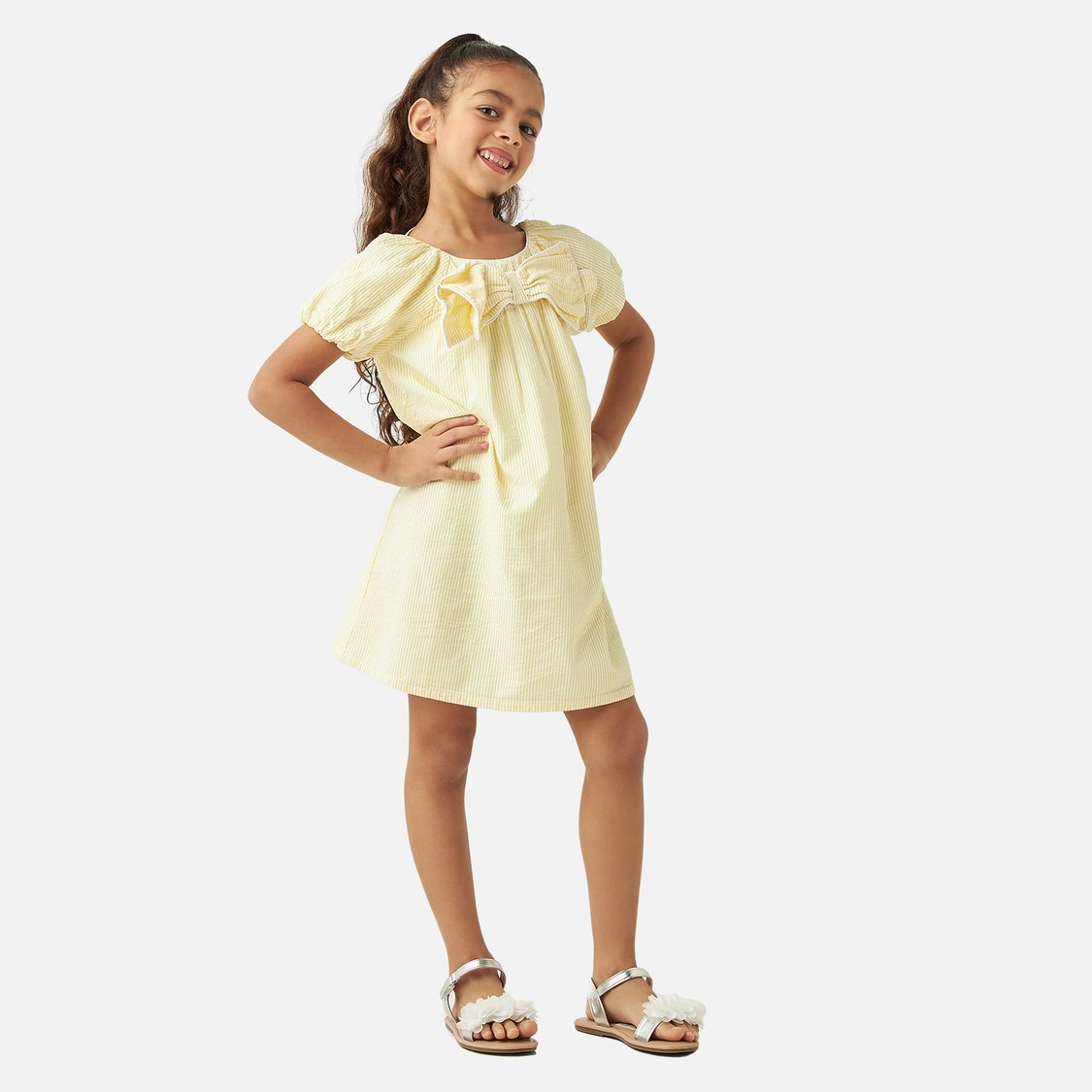 Juniors Striped Dress with Short Sleeves and Bow Detail