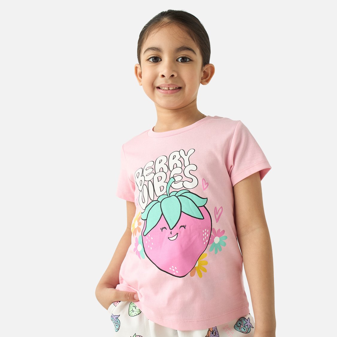 Juniors Graphic Print T-shirt with Crew Neck and Short Sleeves