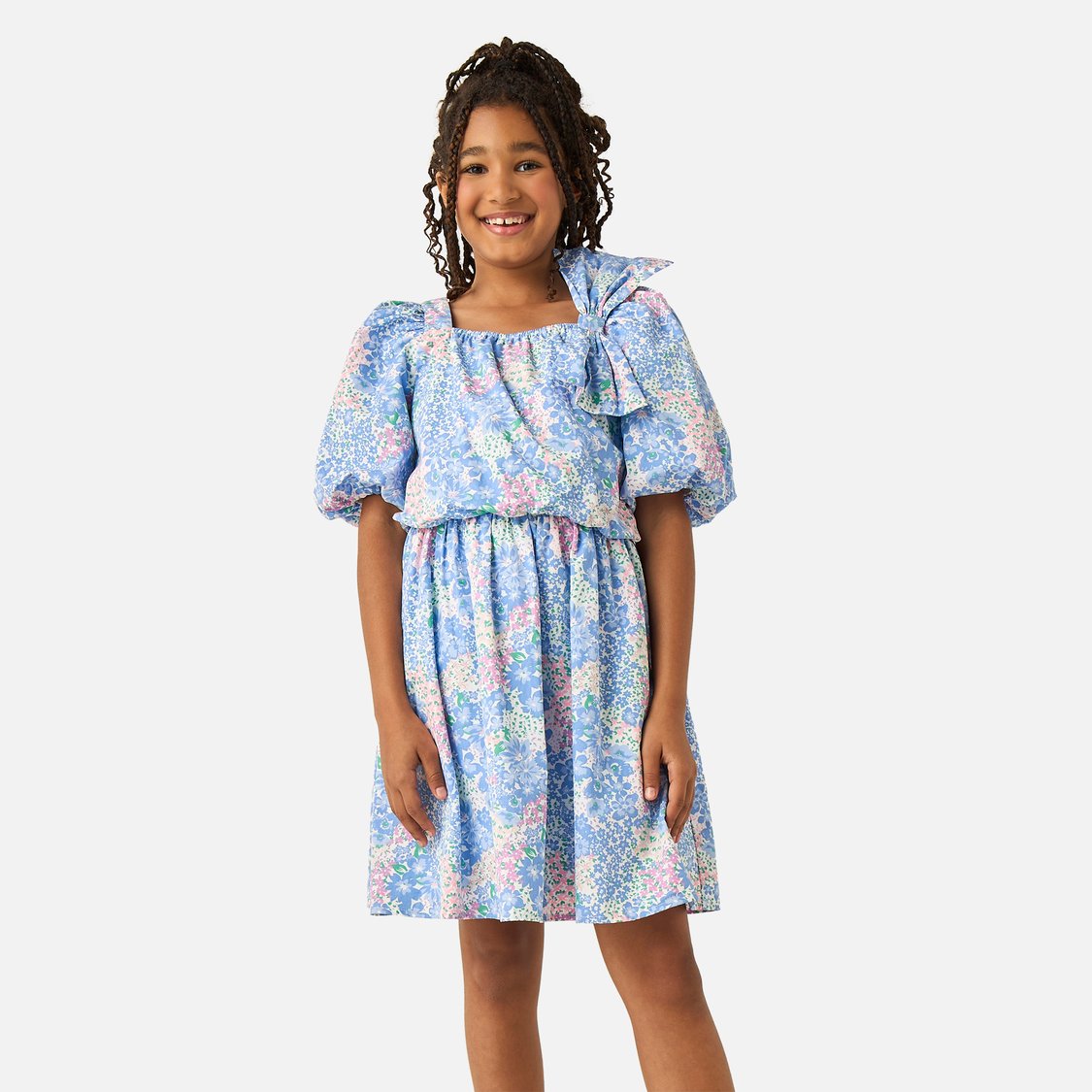 Juniors All-Over Floral Print Bow Applique A-line Dress