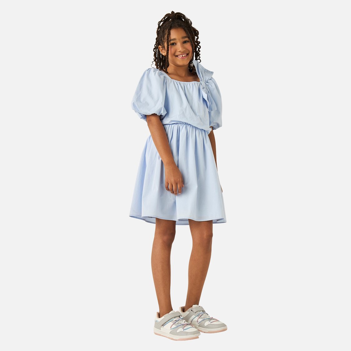 Juniors Solid Bow Applique A-line Dress with Square Neck