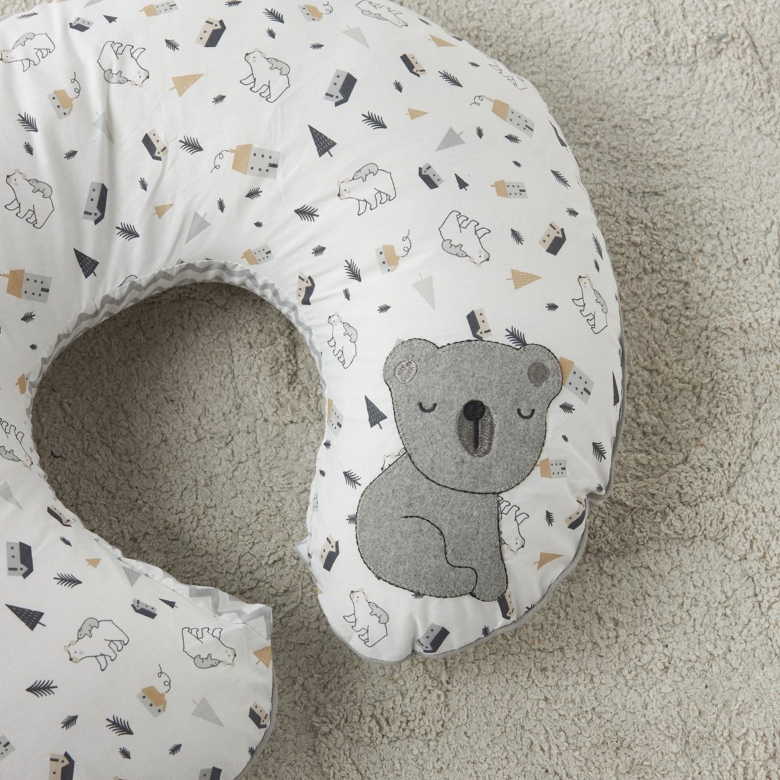 Juniors All-Over Print Feeding Pillow - 68x54 cm