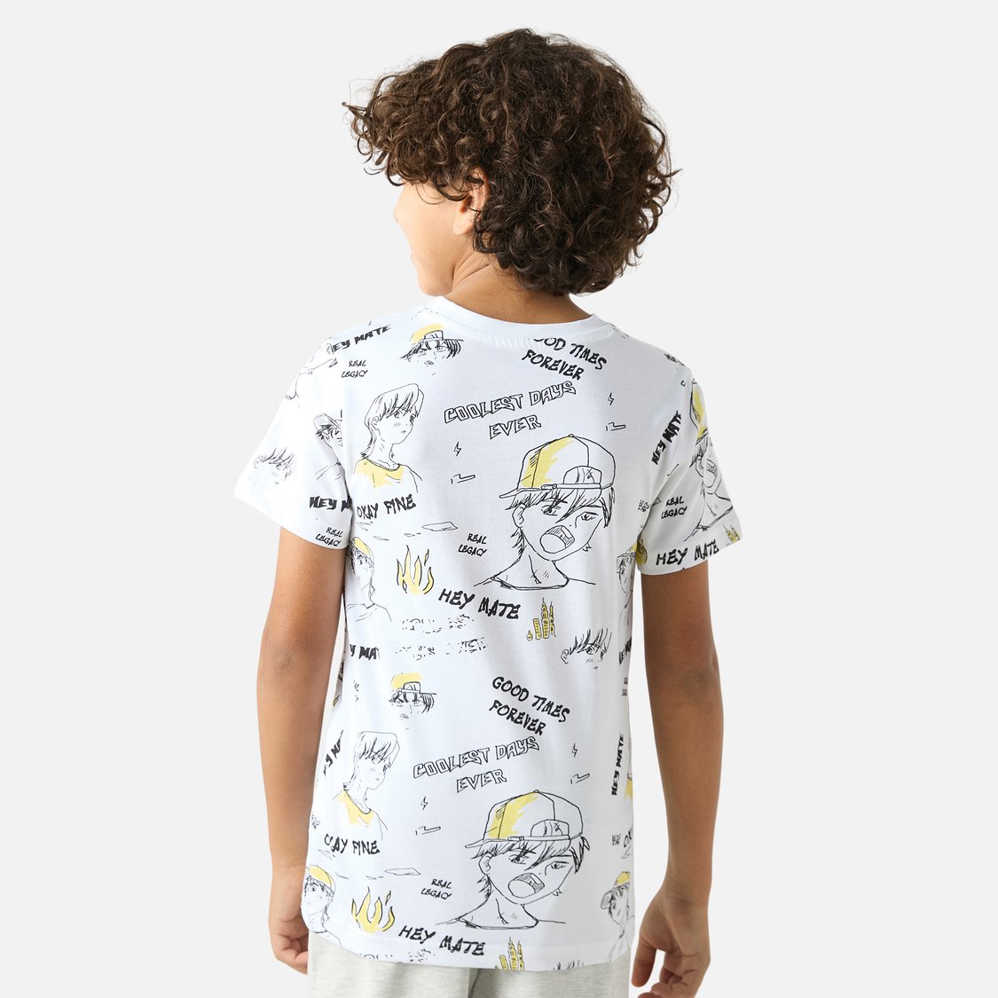 Juniors All-Over Anime Print T-shirt with Short Sleeves