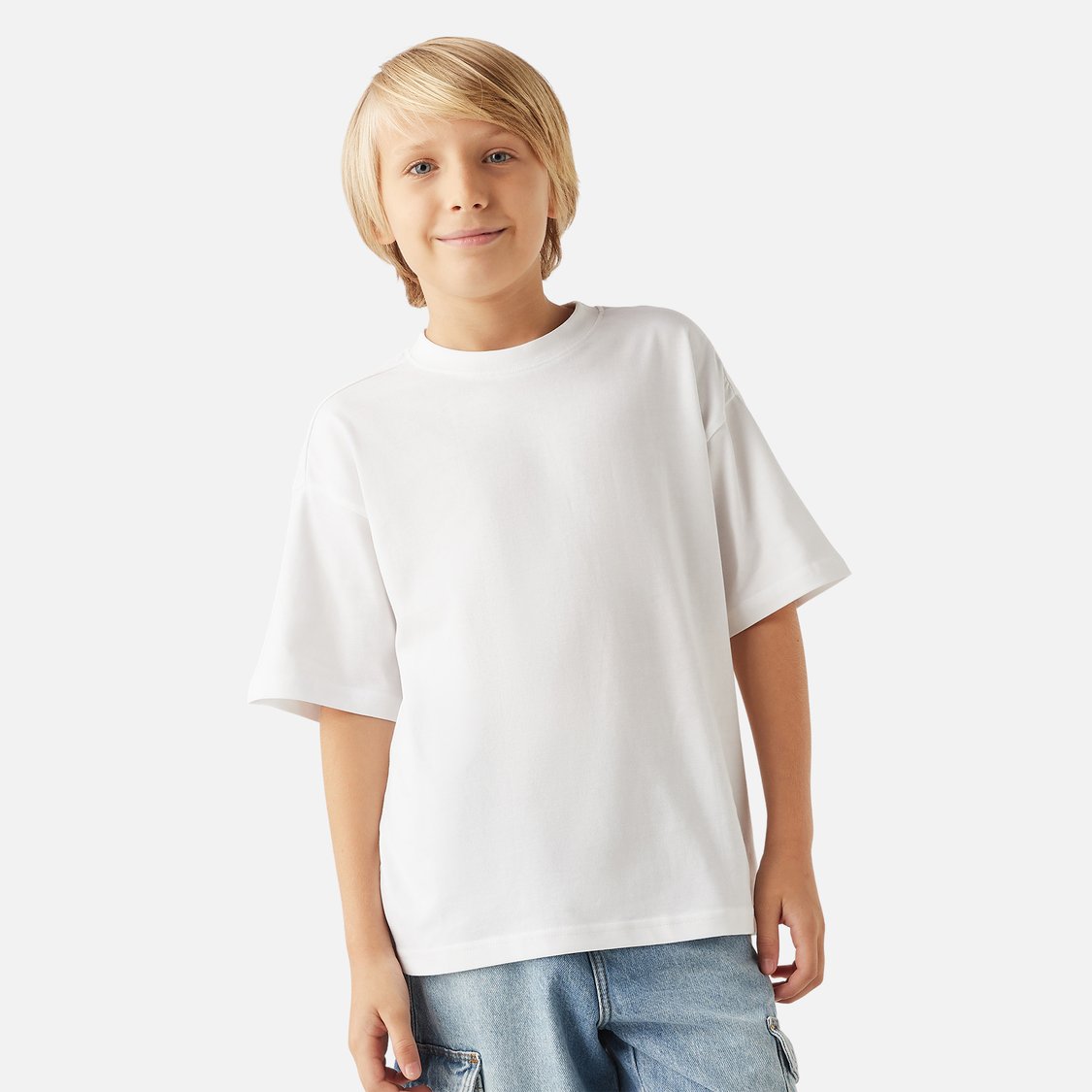Juniors Solid T-shirt with Short Sleeves and Crew Neck