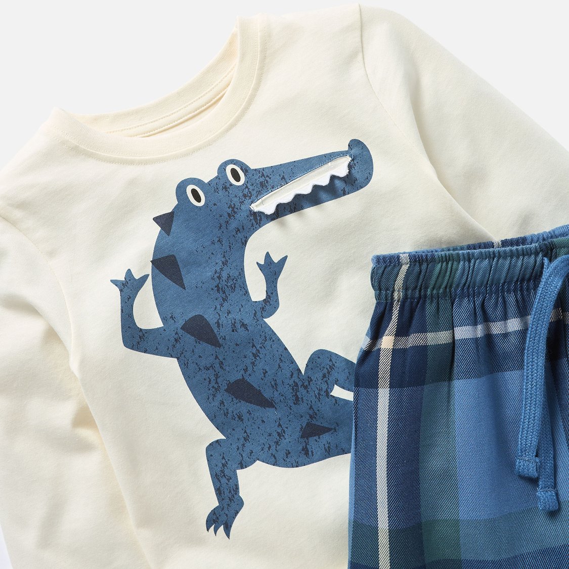 Juniors Crocodile Print T-shirt and Checked Pyjama Set