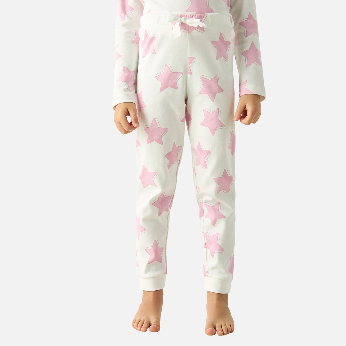 Juniors All-Over Star Print T-shirt and Joggers Set