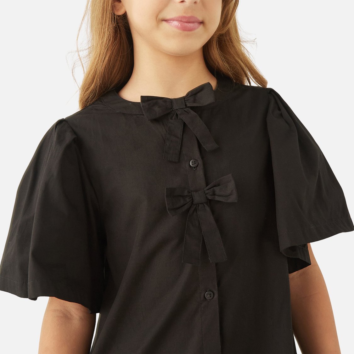 Juniors Solid Drop Waist Dress with Bow Applique and Flutter Sleeves
