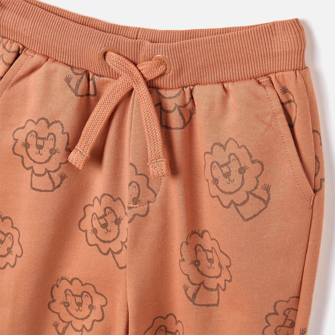 Juniors All-Over Lion Print Joggers with Drawstring Closure