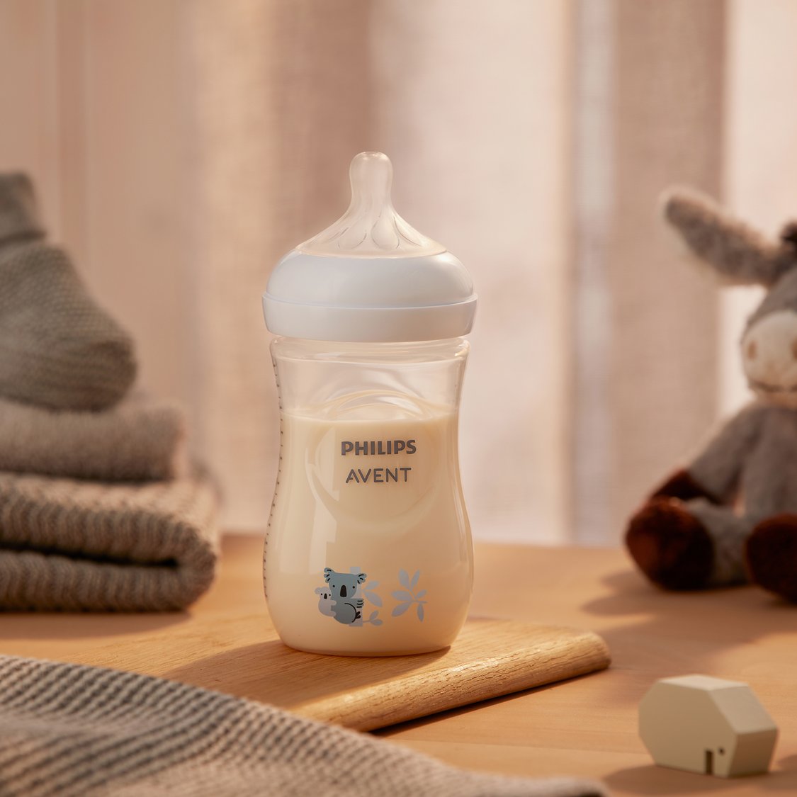 Philips Avent Natural Response Koala Print Baby Bottle - 260 ml