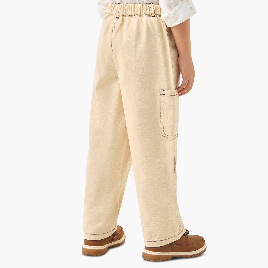 Juniors Solid Pants with Pockets and Button Closure