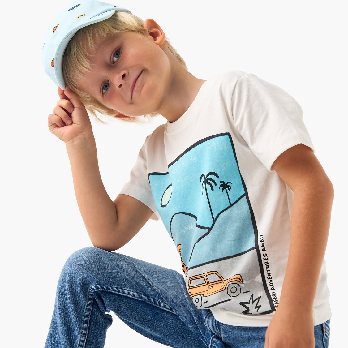 Juniors Printed Crew Neck T-shirt with Short Sleeves