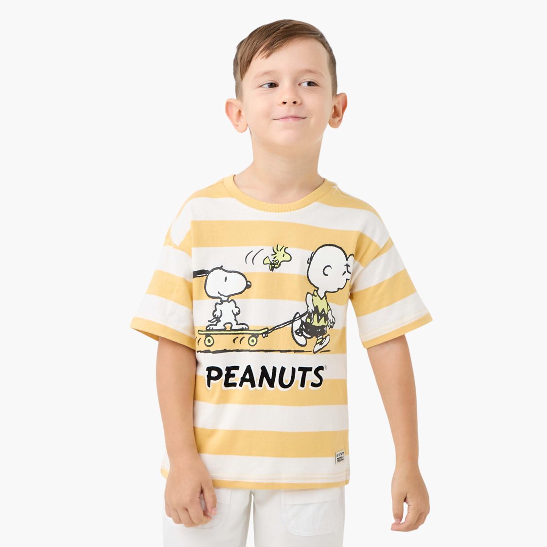 Juniors Peanuts Print T-shirt with Crew Neck and Short Sleeves