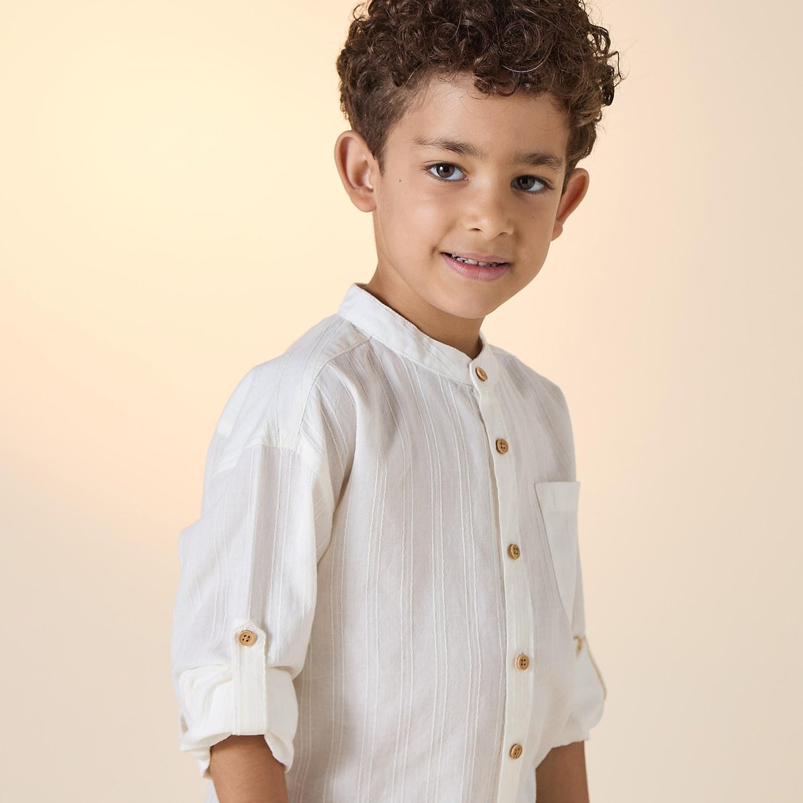Juniors Textured Shirt with Mandarin Collar and Pocket