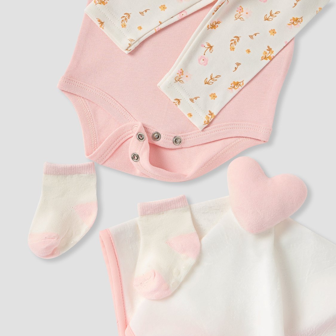 Juniors 7-Piece Printed Clothing Gift Set