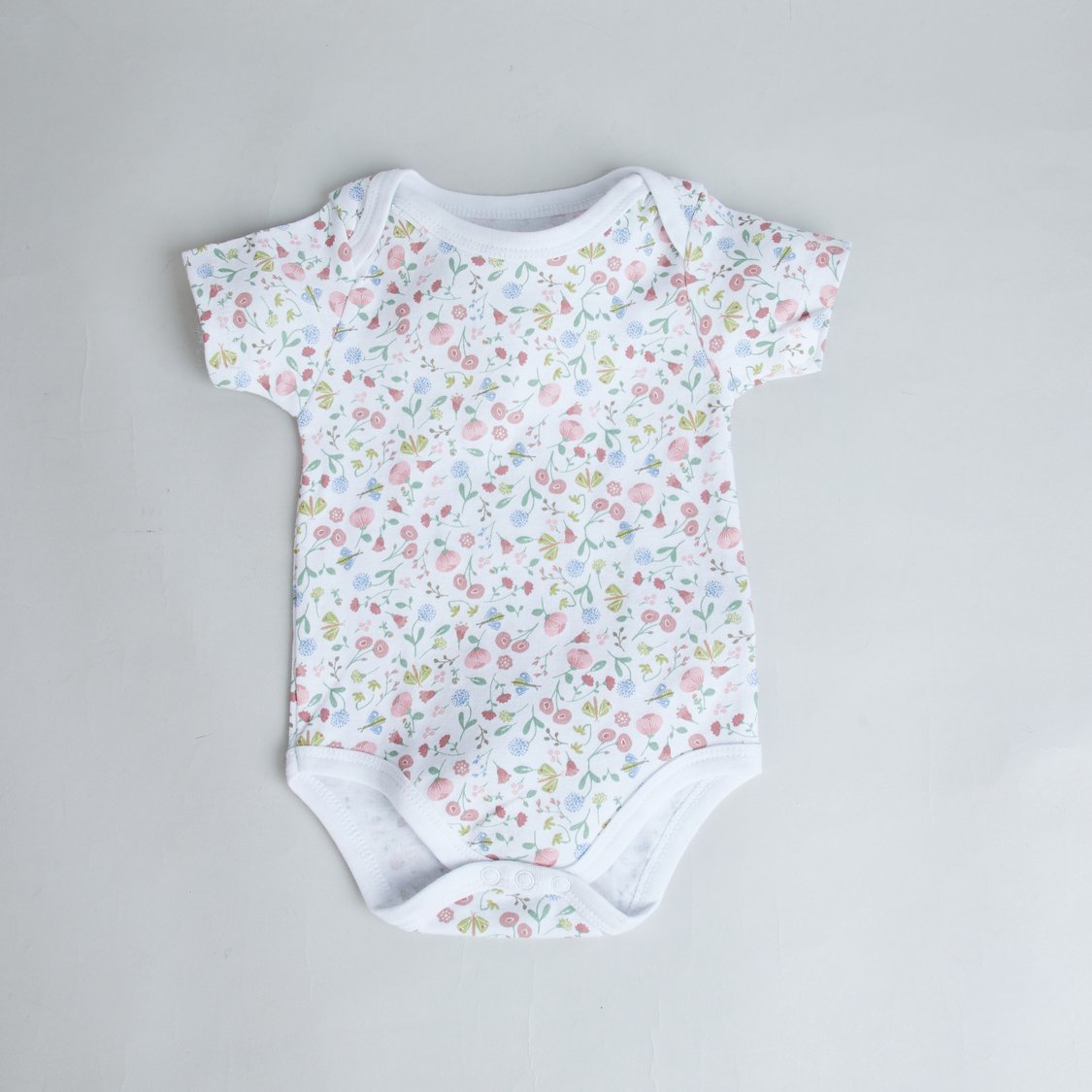 Juniors 12-Piece Printed Clothing Gift Set