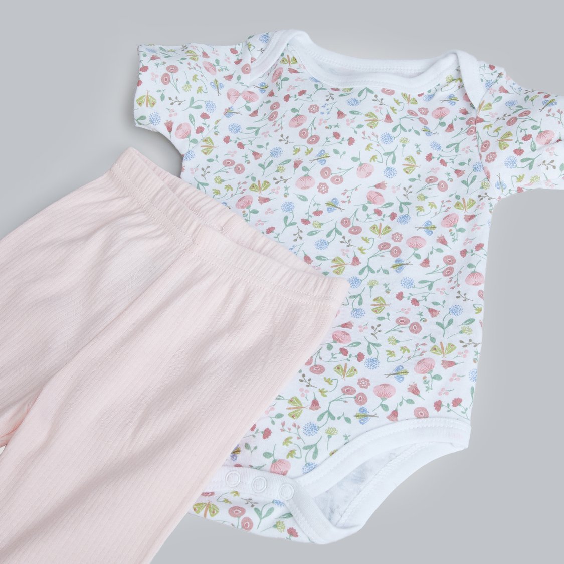 Juniors 12-Piece Printed Clothing Gift Set