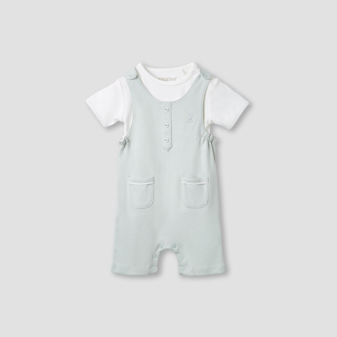 Giggles Solid T-shirt and Dungaree Set