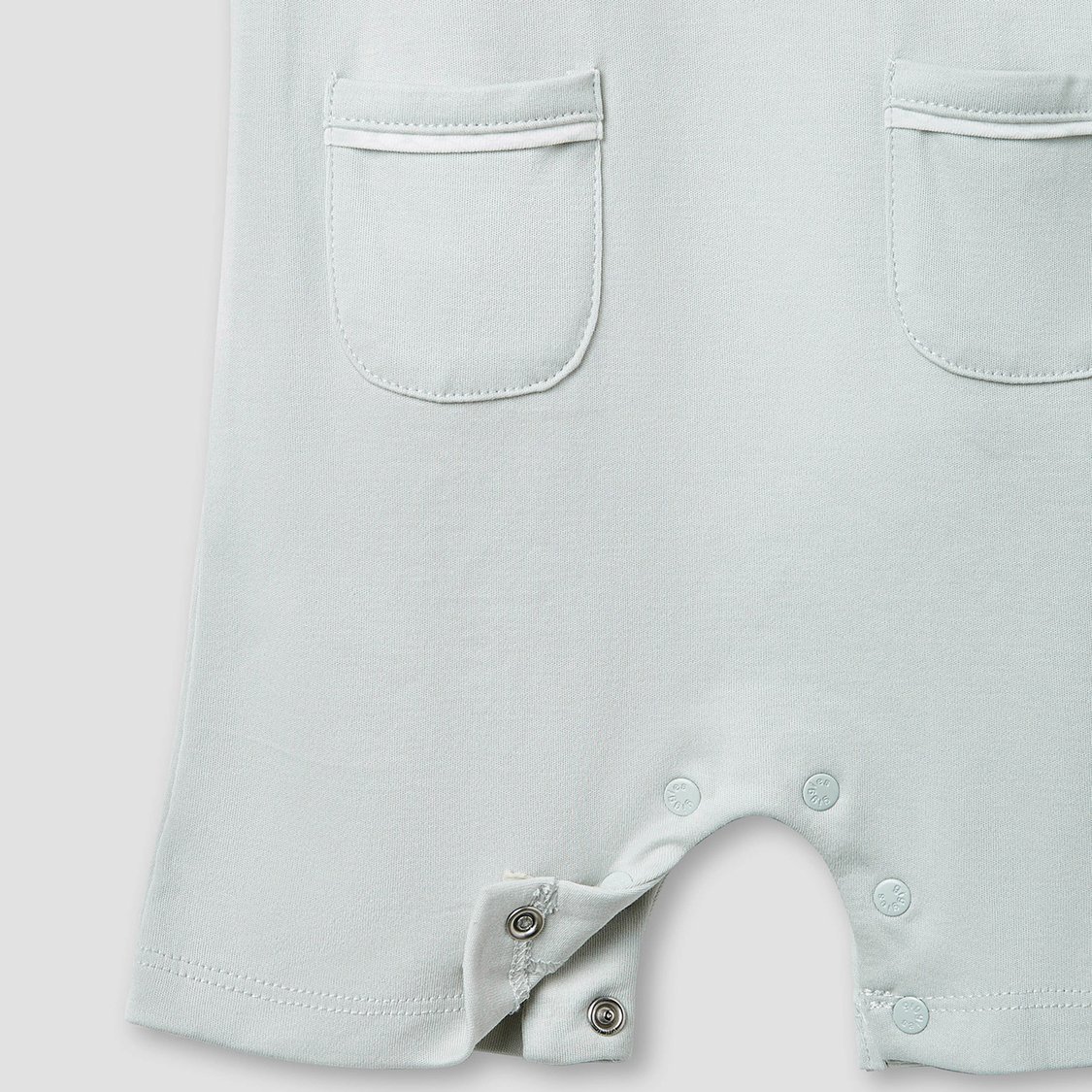 Giggles Solid T-shirt and Dungaree Set