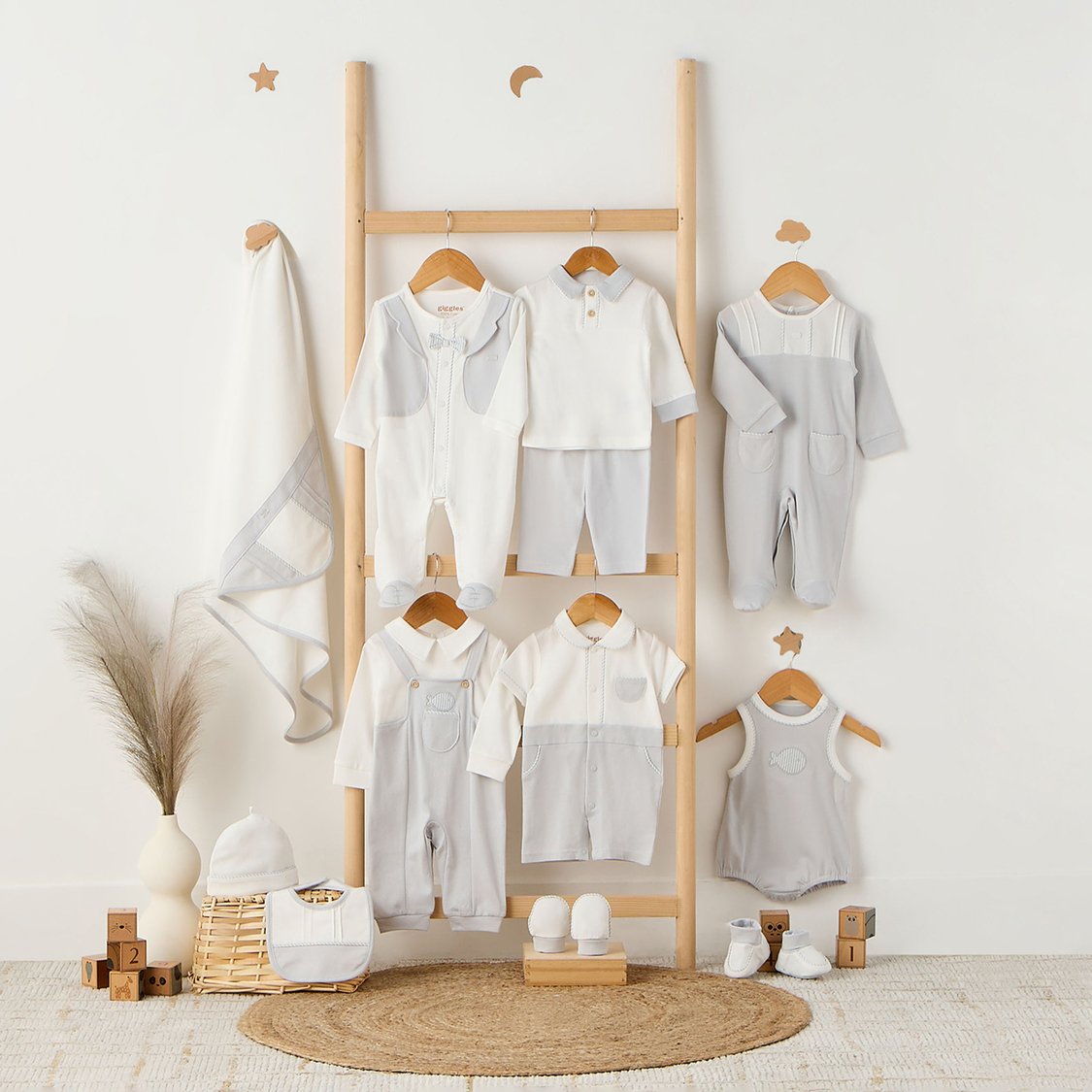 Giggles Textured Romper with Short Sleeves
