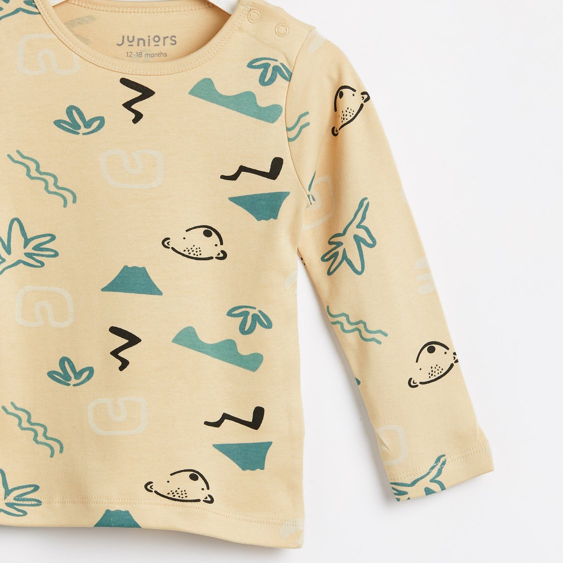 Juniors Printed T-shirt with Pyjamas