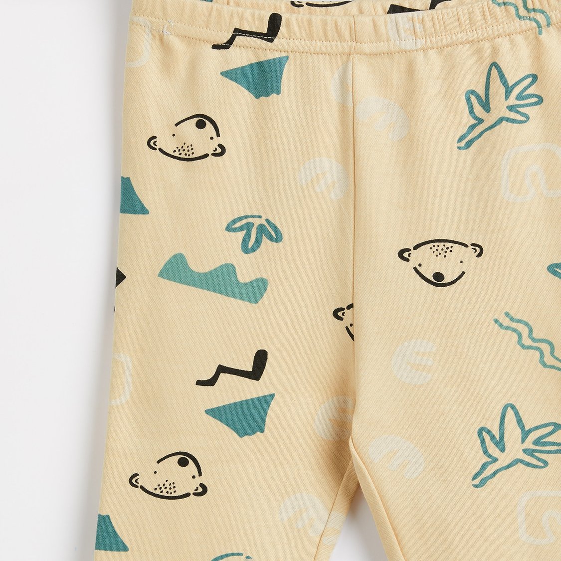Juniors Printed T-shirt with Pyjamas
