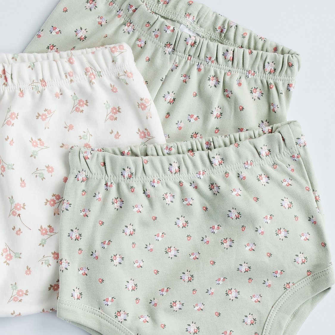 Juniors 14-Piece Printed Clothing Gift Set