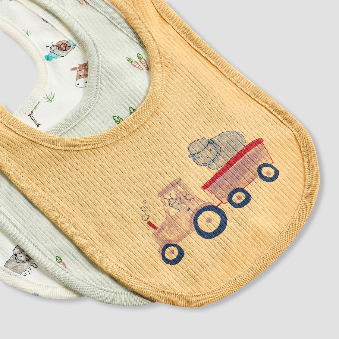 Juniors Printed Bib with Snap Button Closure - Set of 3