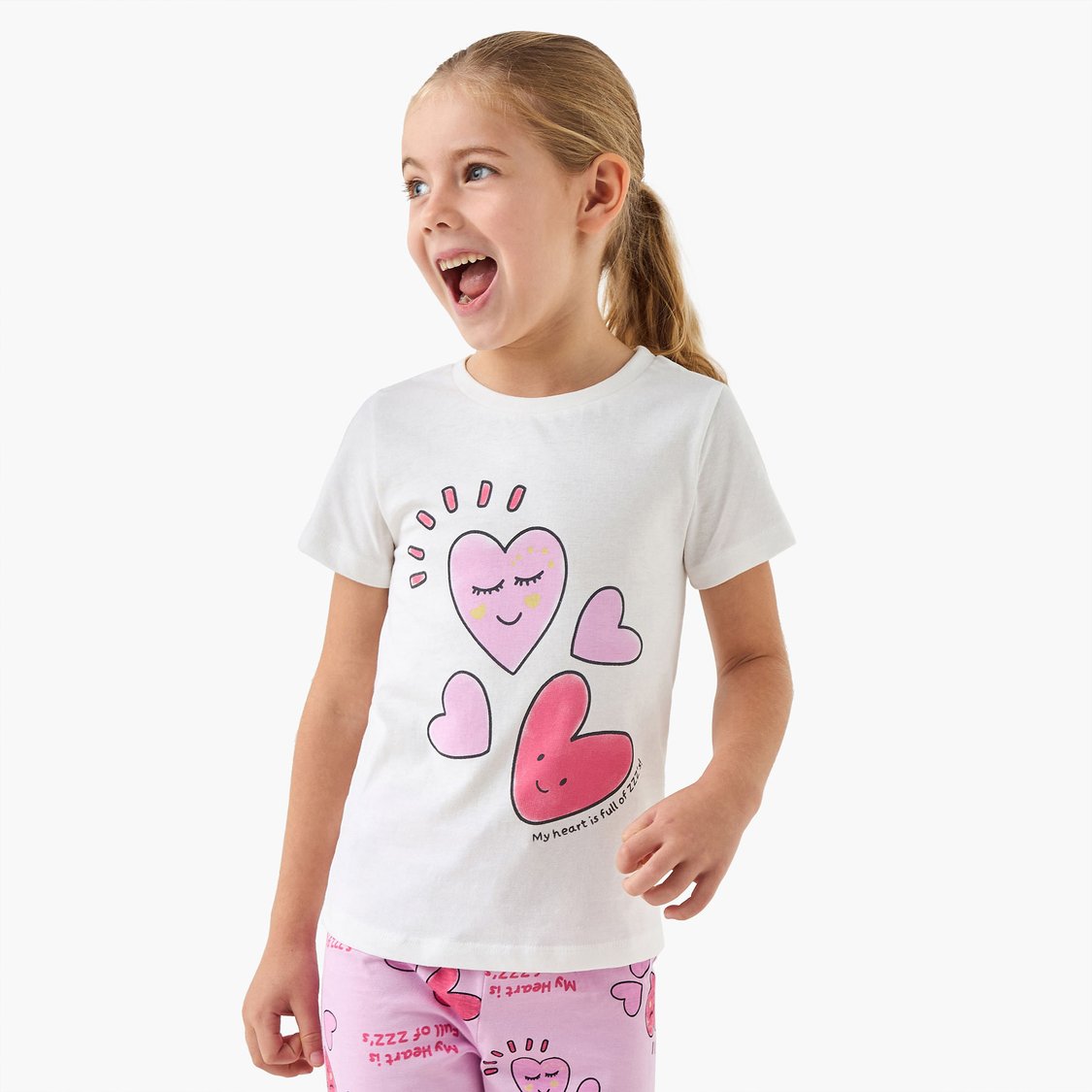 Juniors Heart Print T-shirt and Pyjama Set