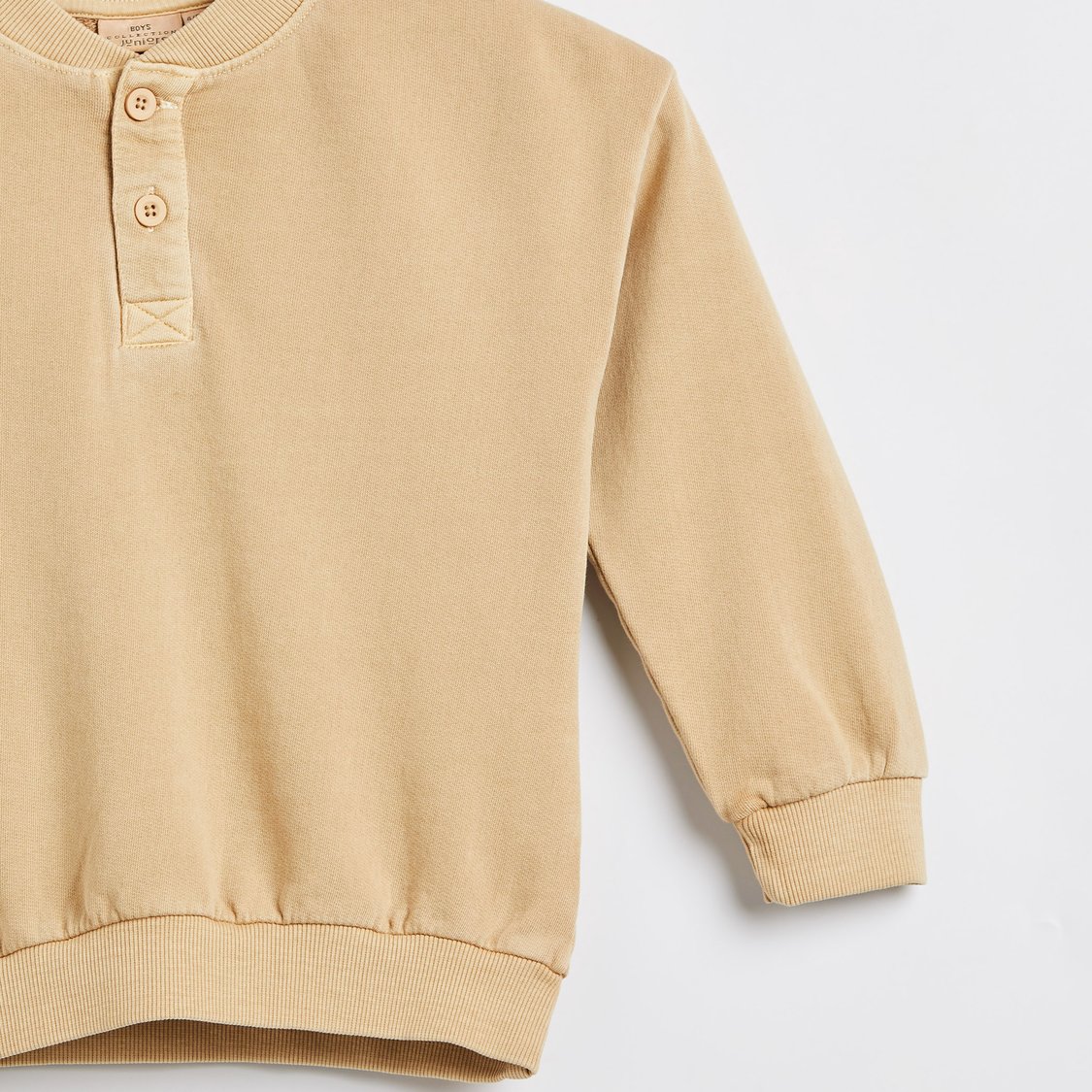 Juniors Solid Sweatshirt