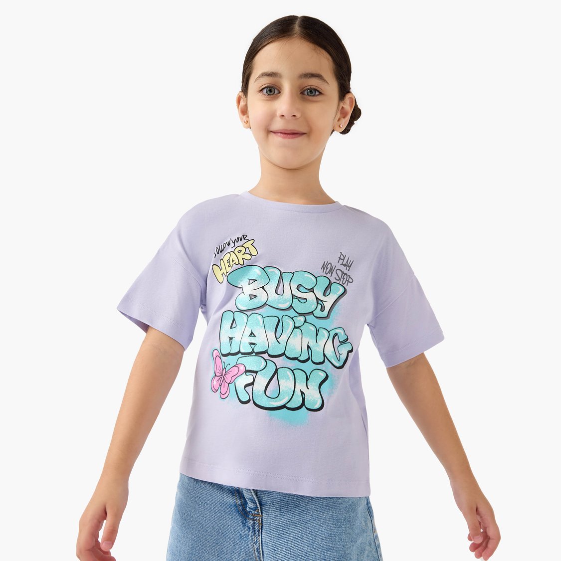 Juniors Graffiti Print T-shirt with Short Sleeves