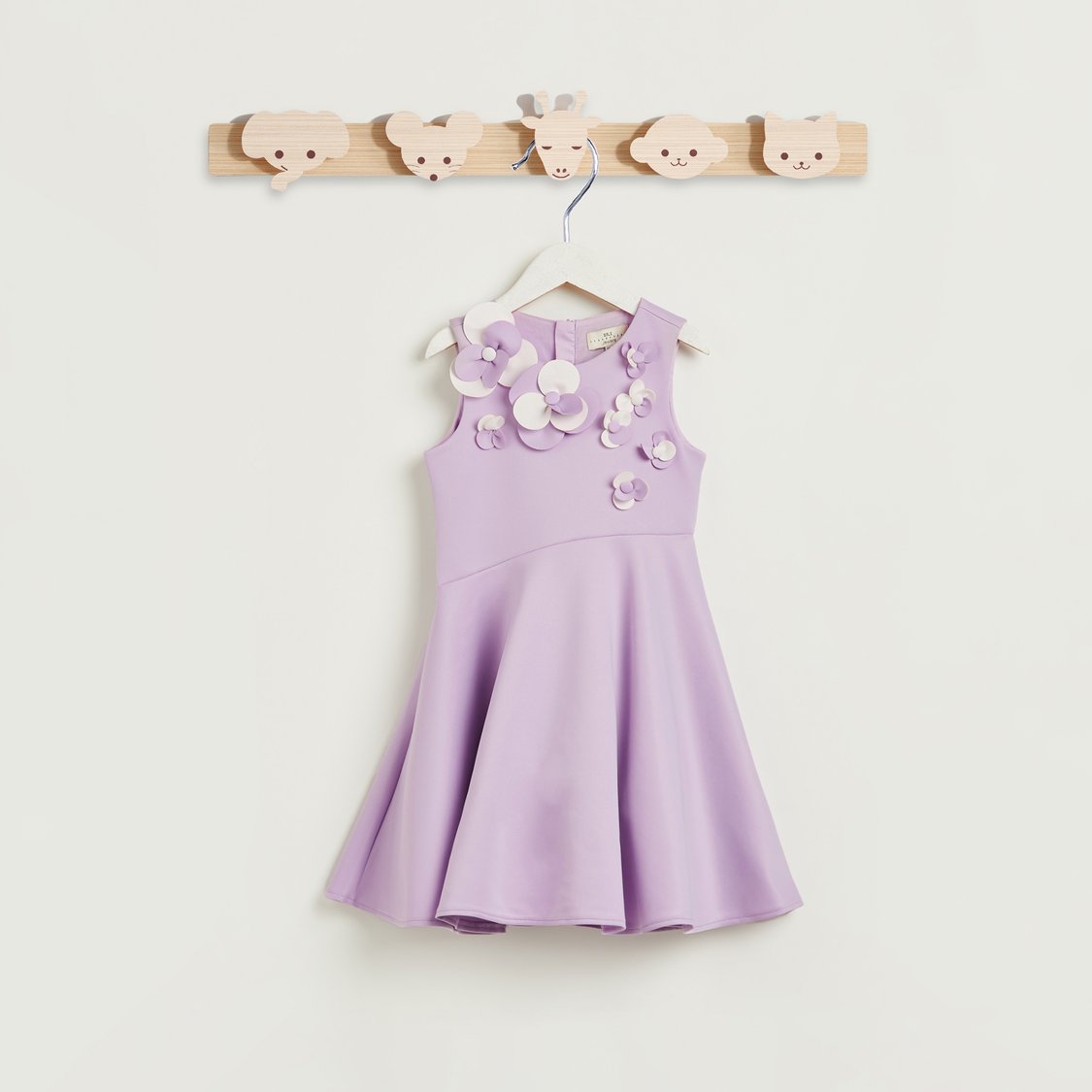 Juniors Floral Applique Sleeveless Dress with Round Neck