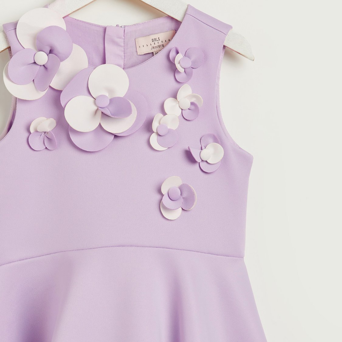 Juniors Floral Applique Sleeveless Dress with Round Neck