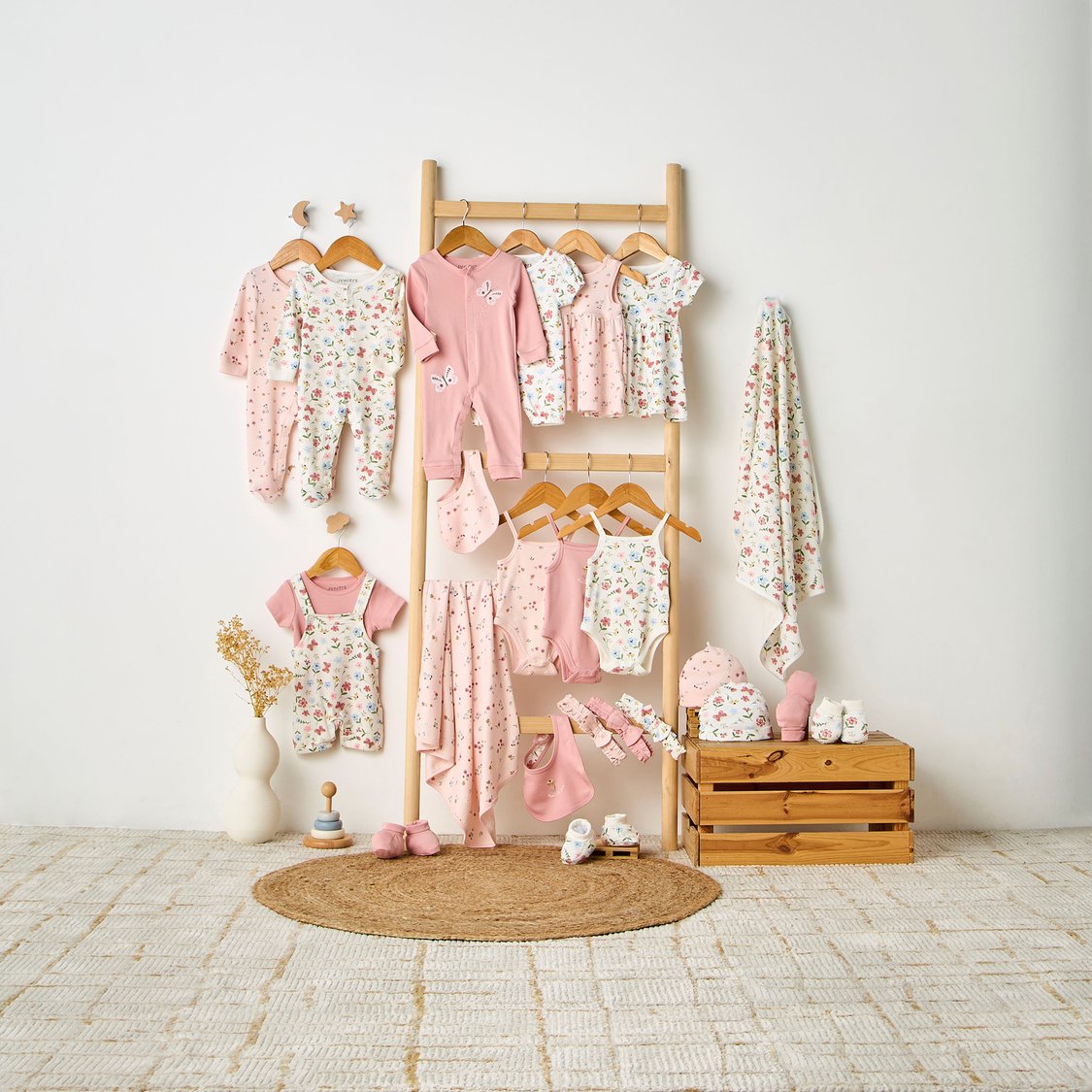 Juniors Floral Print Dungarees and T-shirt Set