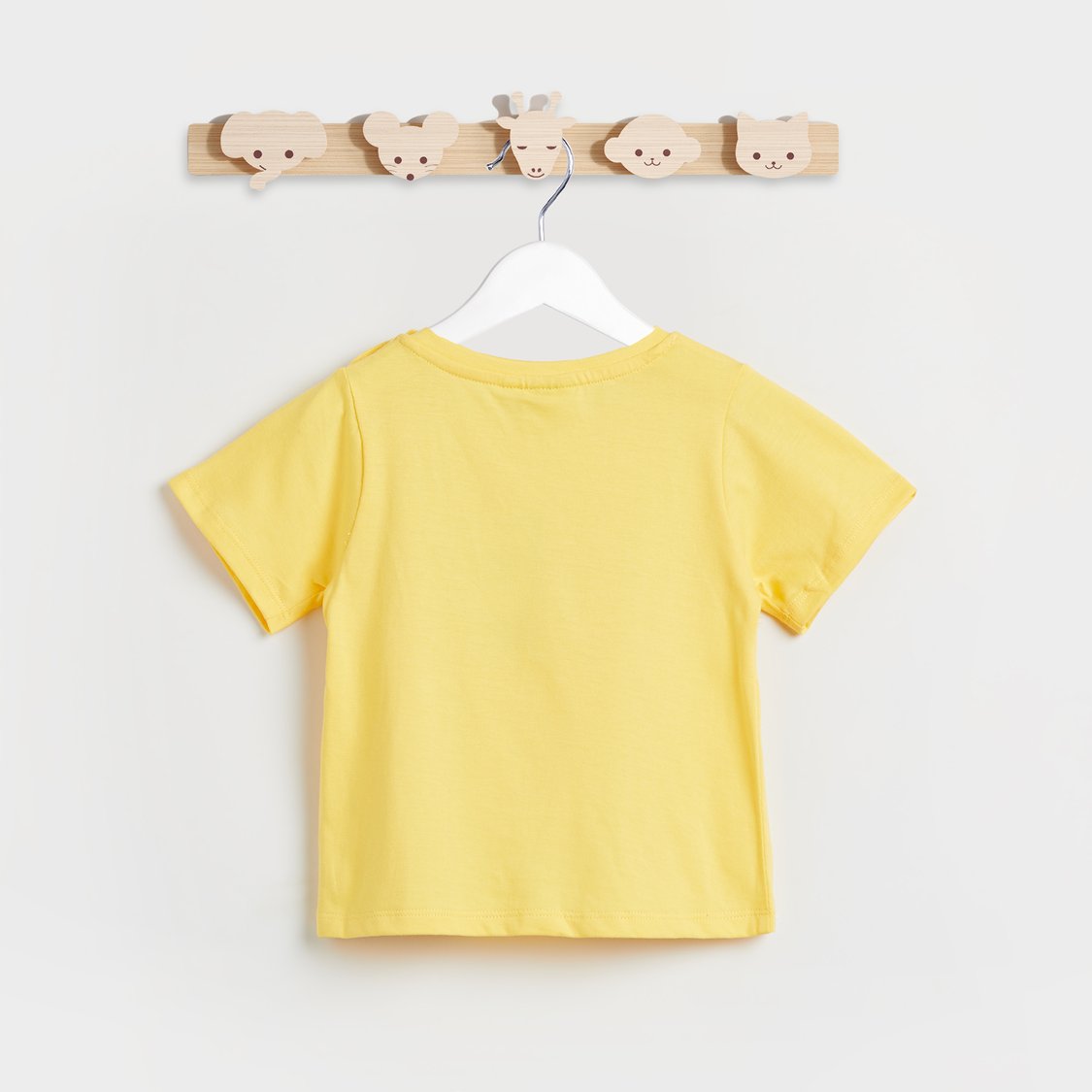Juniors Graphic Print T-shirt