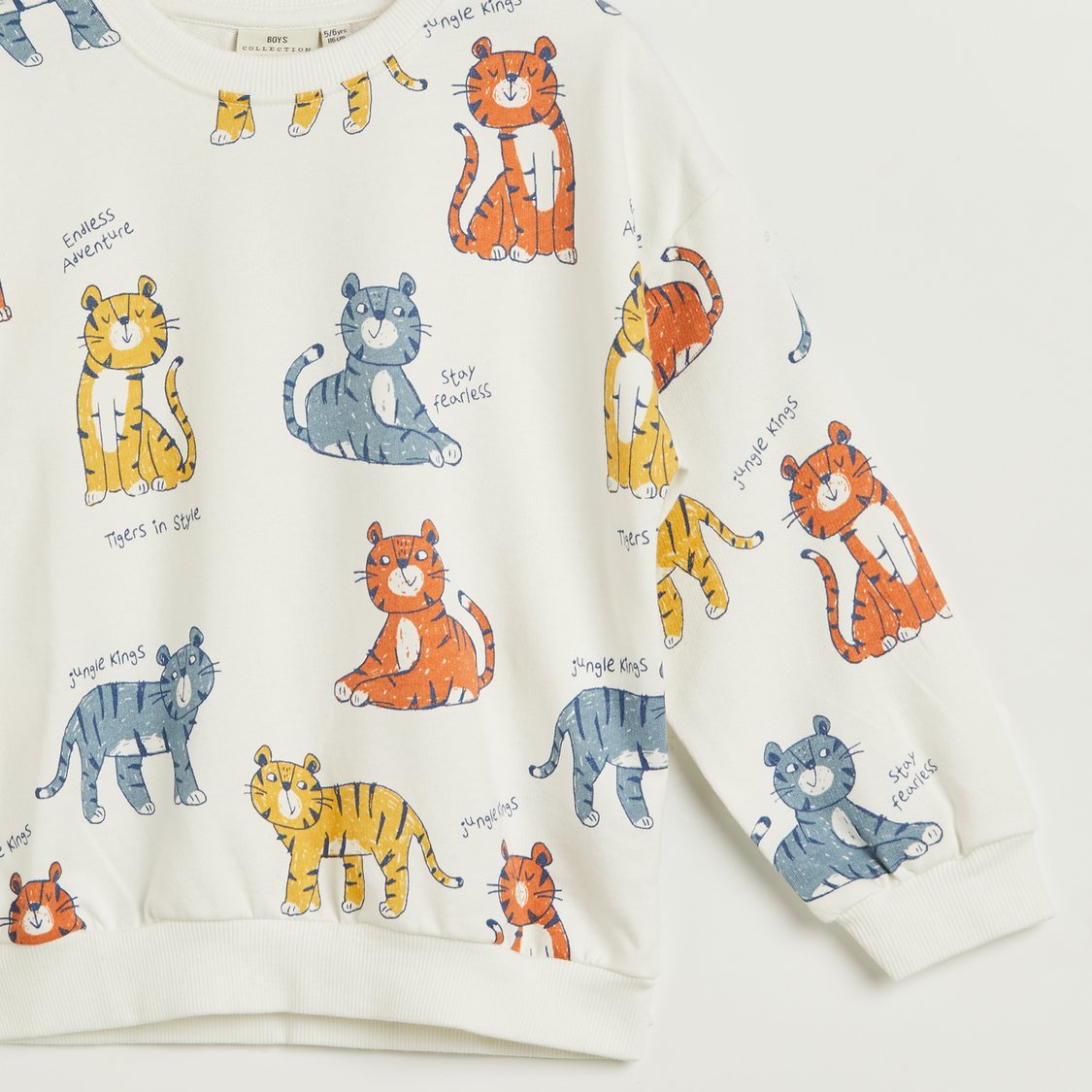Juniors All-Over Cat Print Sweatshirt with Long Sleeves