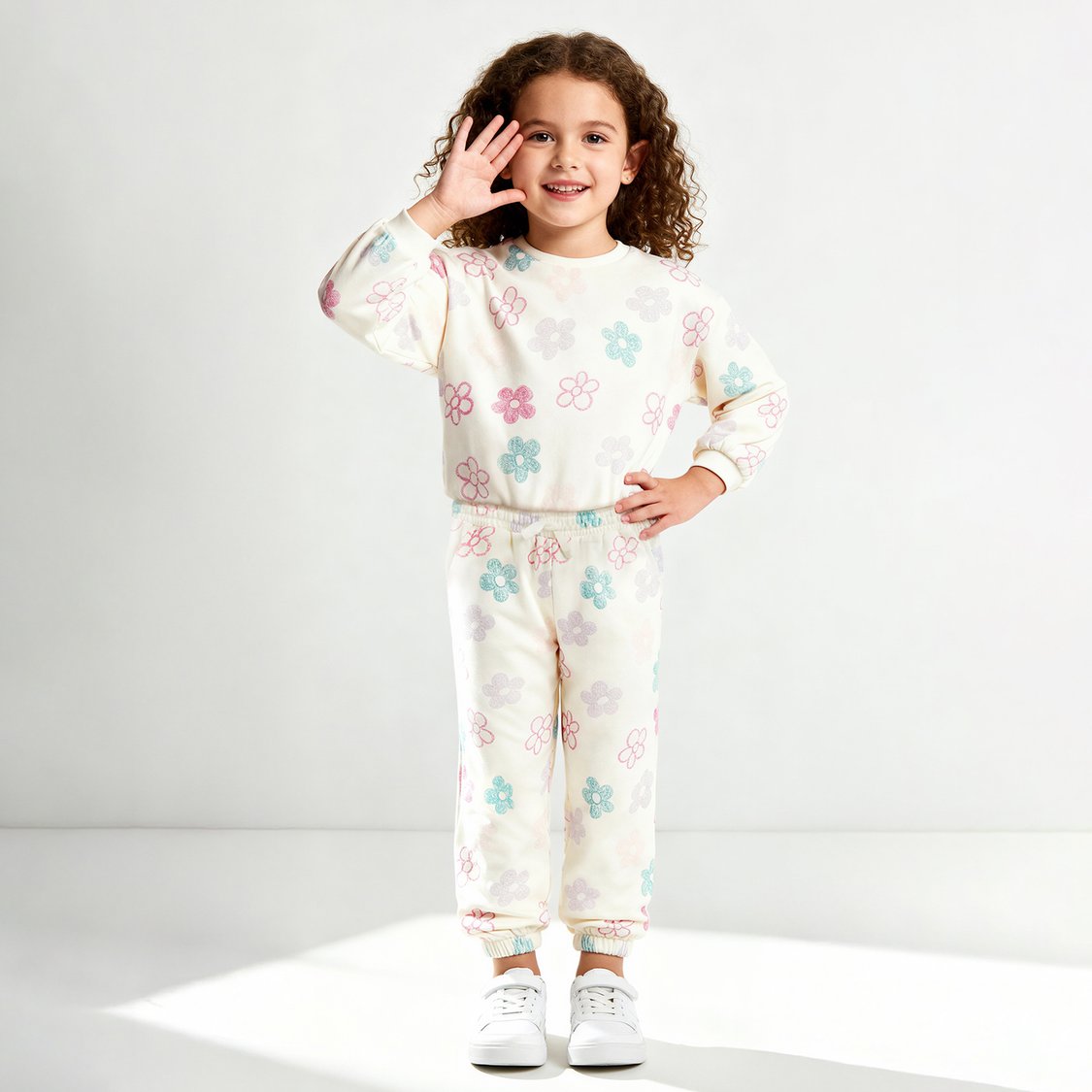 Juniors Floral Print Joggers with Pockets